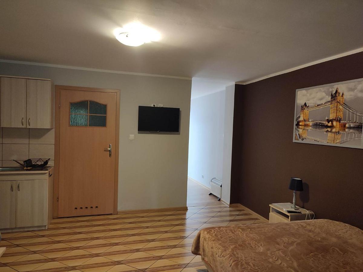 Apartamenty Turystyczna Августів Екстер'єр фото